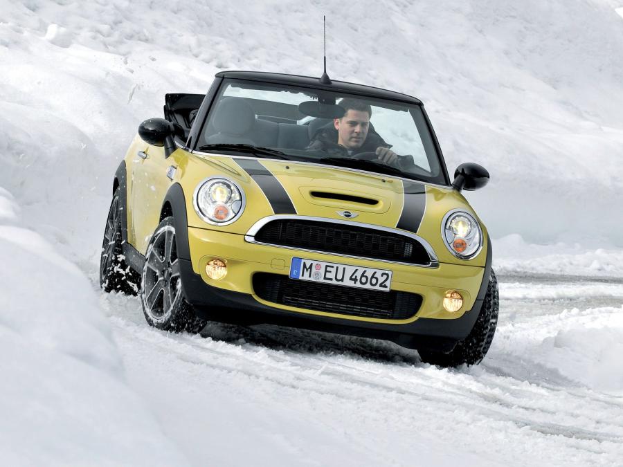  Mini Cooper S Cabrio 2009 года  (фото 15 из 130)